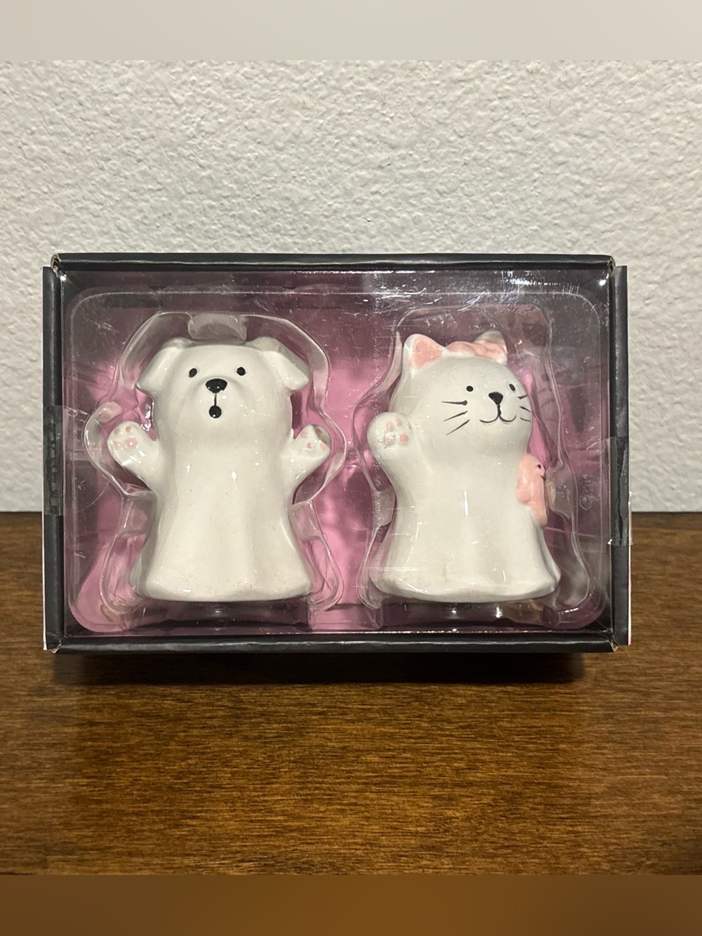 Halloween White Ceramic Dog & Cat Salt and Pepper Shaker Set